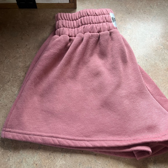 pink sweatshorts 🎀 - Picture 5 of 6